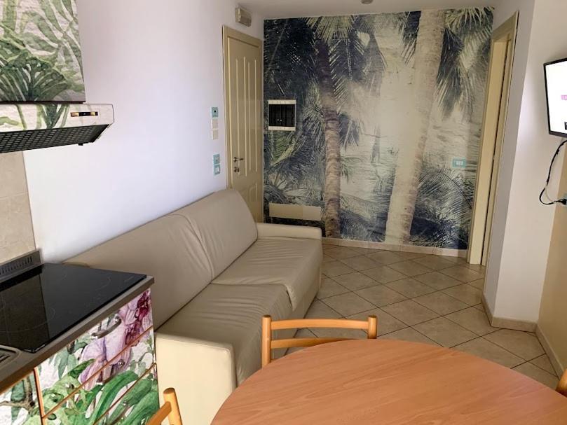 Hotel Residence Veliero Riccione Extérieur photo